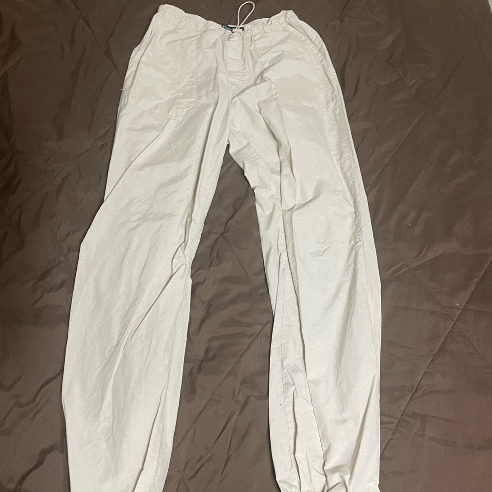Aeropostale Woman's Cream Chinos